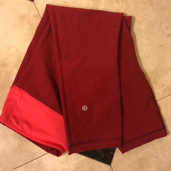 lululemon athletica Pants - Lululemon crop capris